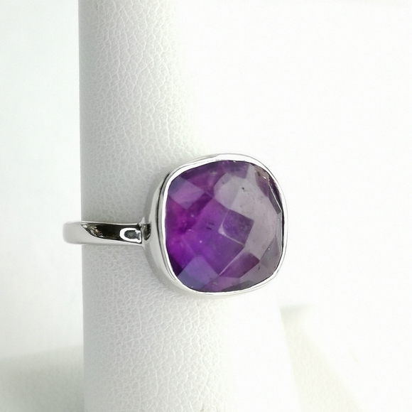 Silver and Purple Gemstone Ring Fit for Royalty and Dreamers - Picture 4 of 4